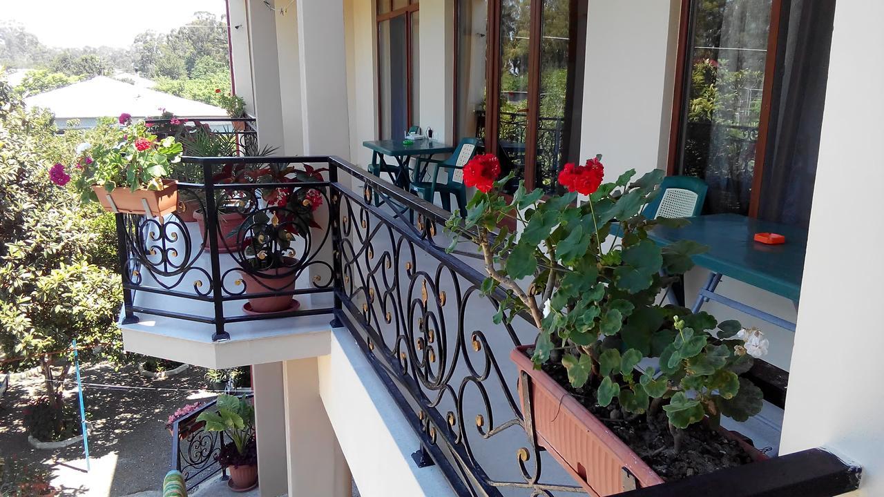 Guest House Vitali Gonio Exteriér fotografie