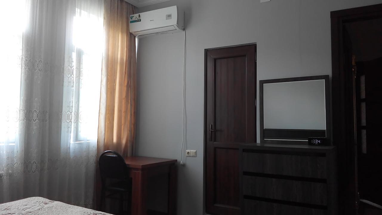 Guest House Vitali Gonio Exteriér fotografie