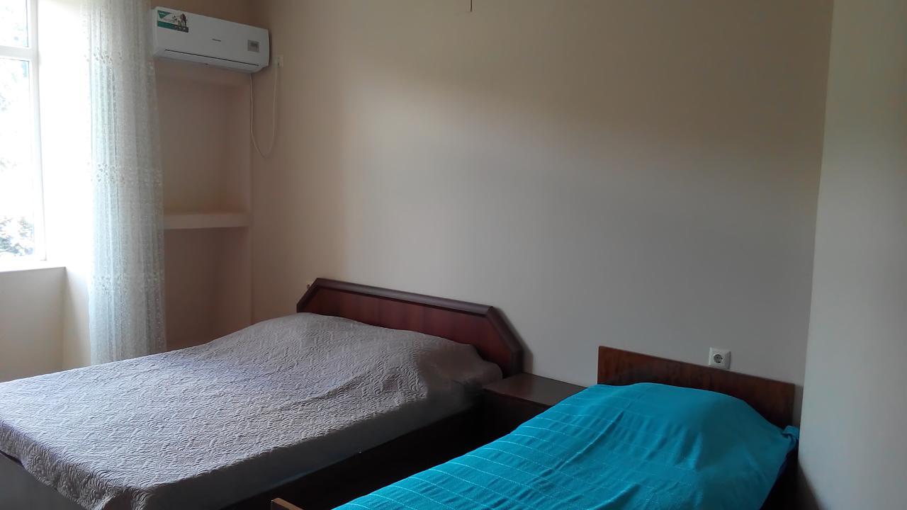 Guest House Vitali Gonio Exteriér fotografie
